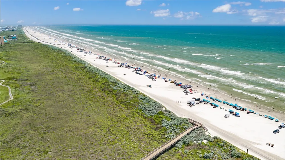 148 Sabal Lane Port Aransas, TX 78373