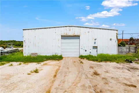 454 Railroad Street