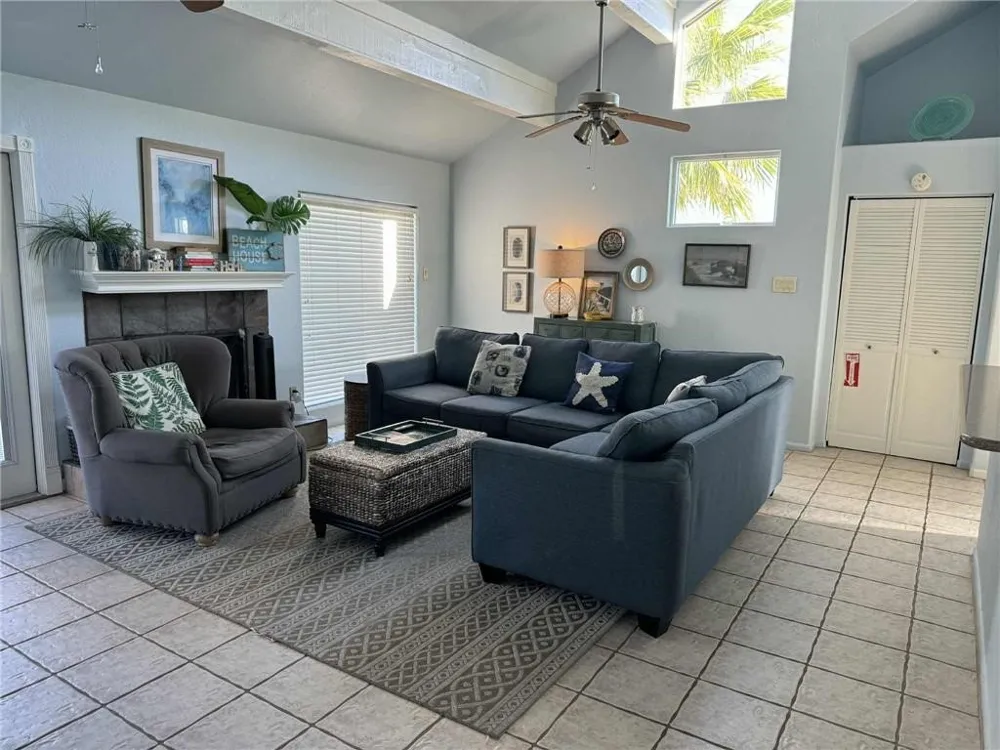 6877 SH 361 #31 Port Aransas, TX 78373