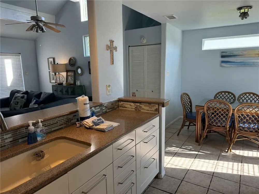 6877 SH 361 #31 Port Aransas, TX 78373