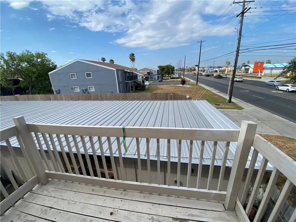 6702 Everhart #H-108 Corpus Christi, TX 78413