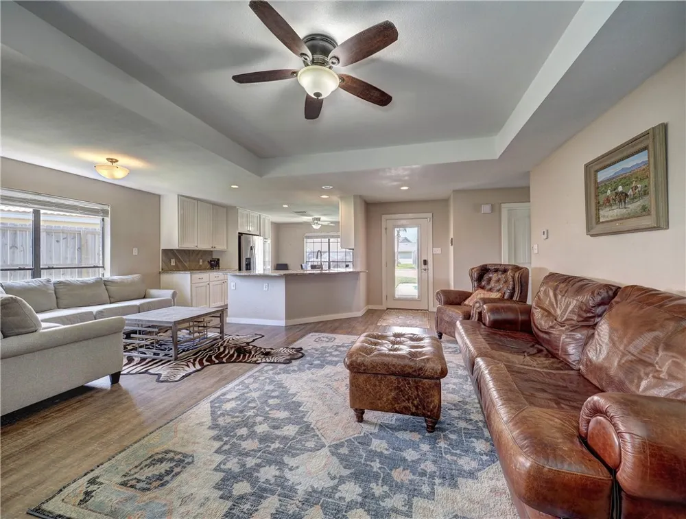 543 Lydia Ann Channel Port Aransas, TX 78373
