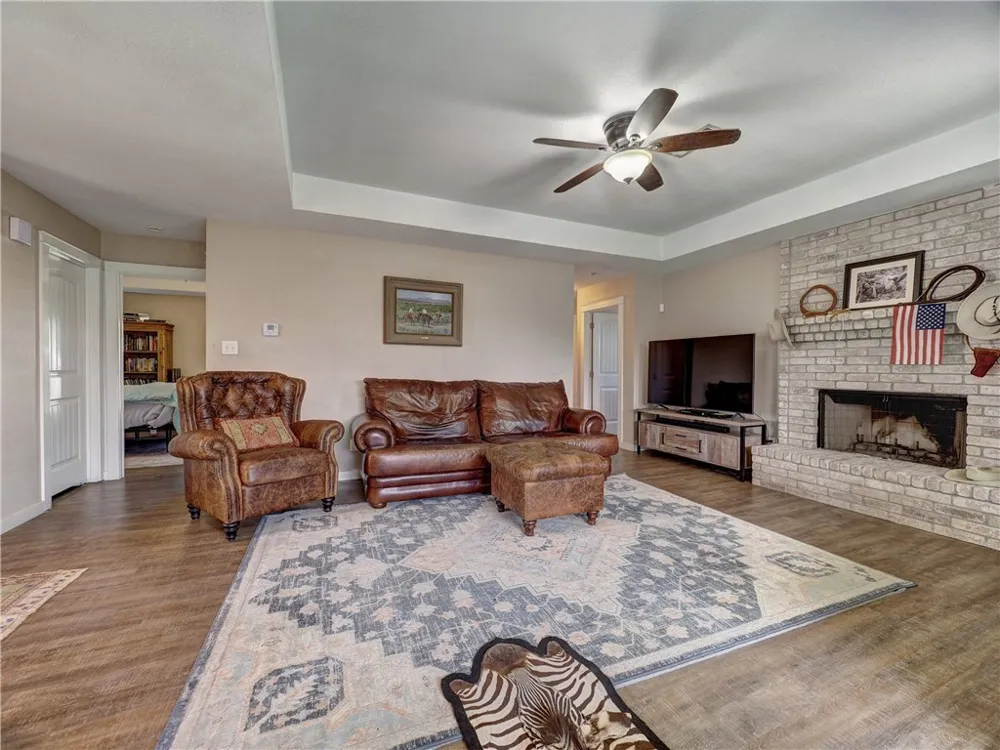 543 Lydia Ann Channel Port Aransas, TX 78373
