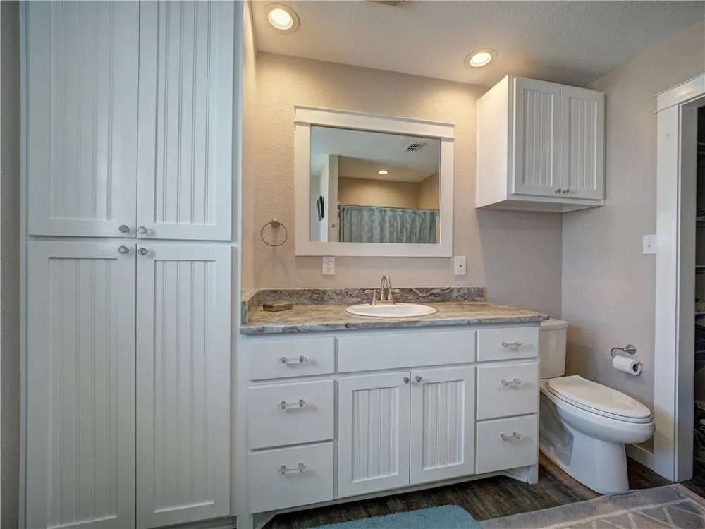 543 Lydia Ann Channel Port Aransas, TX 78373