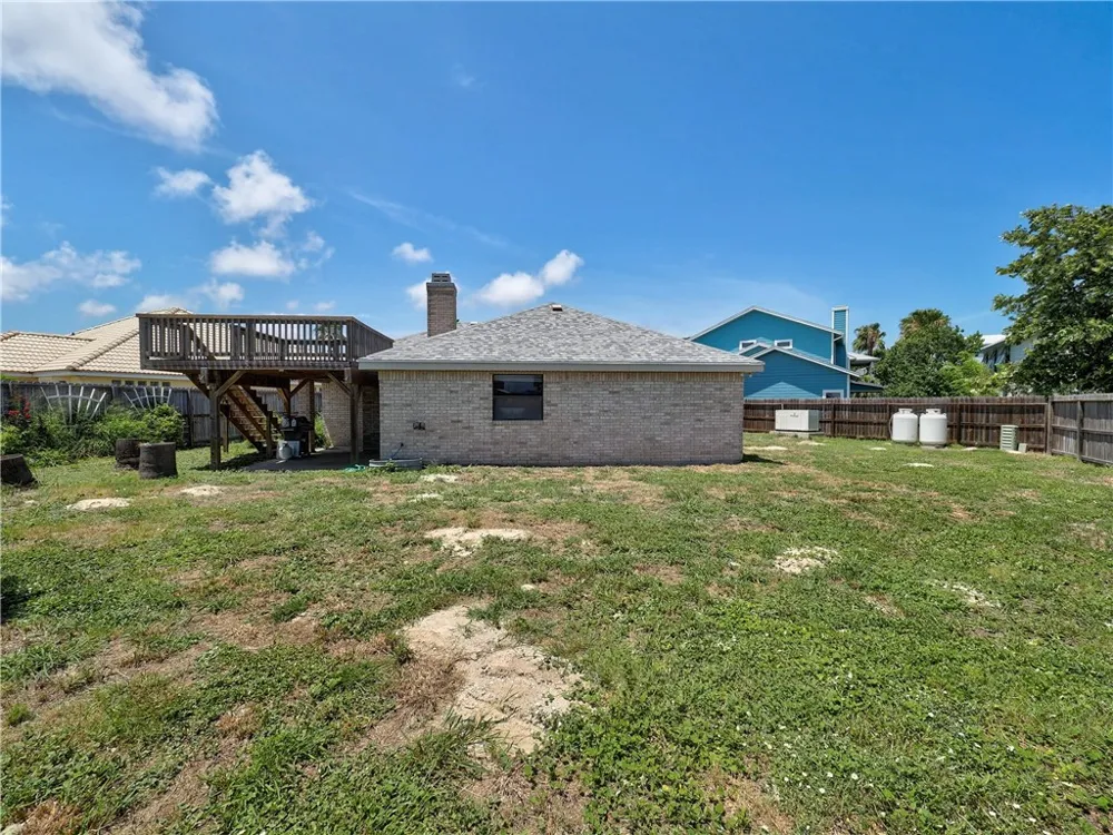 543 Lydia Ann Channel Port Aransas, TX 78373