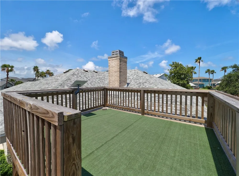 543 Lydia Ann Channel Port Aransas, TX 78373