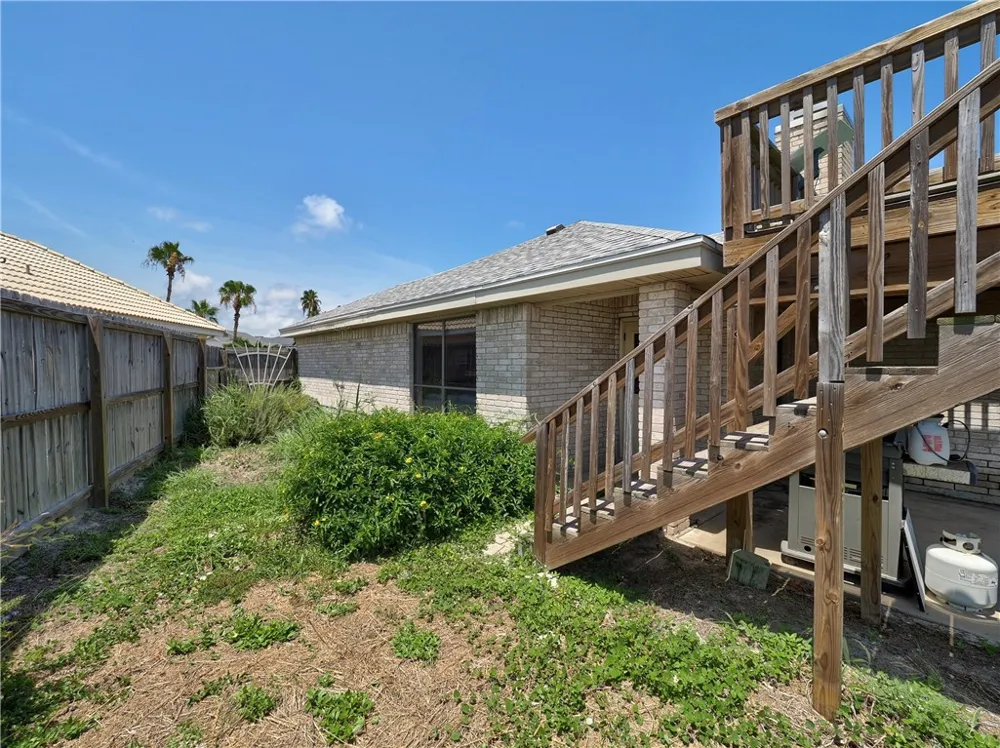 543 Lydia Ann Channel Port Aransas, TX 78373
