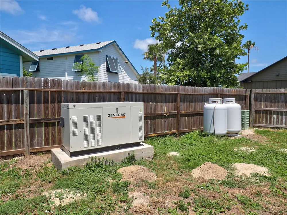 543 Lydia Ann Channel Port Aransas, TX 78373