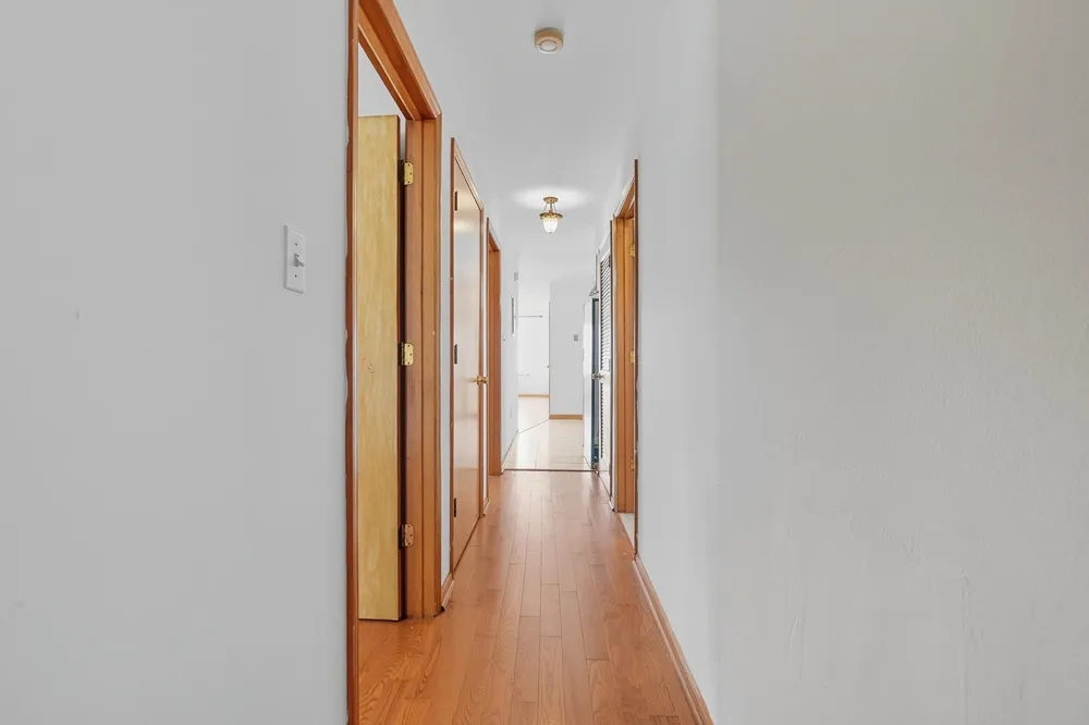 87 COTTAGE ST Bayonne, NJ 07002