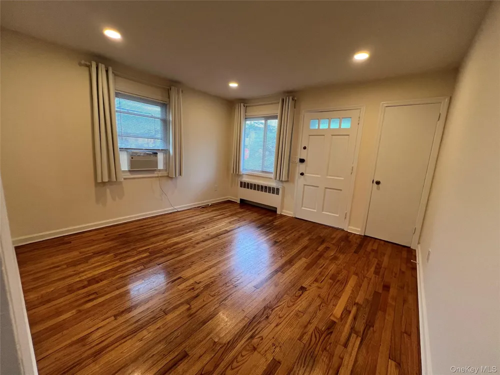 40 Firwood Road #A Port Washington, NY 11050