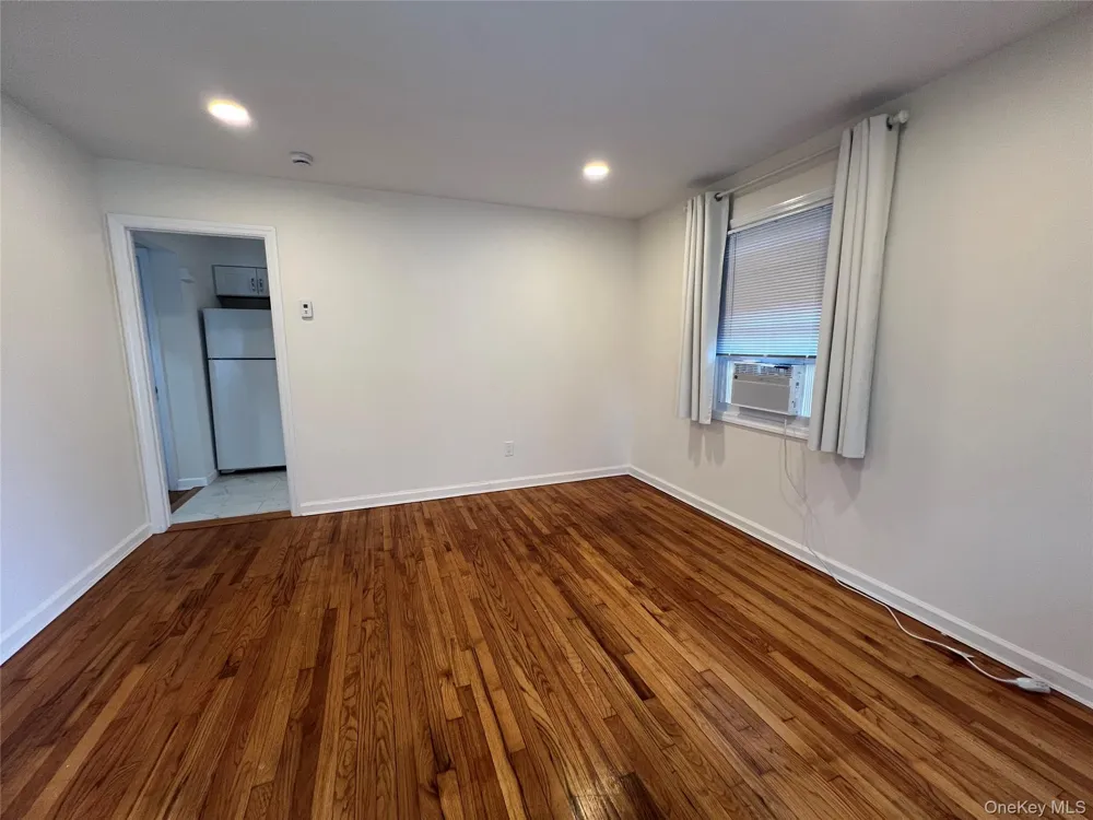 40 Firwood Road #A Port Washington, NY 11050