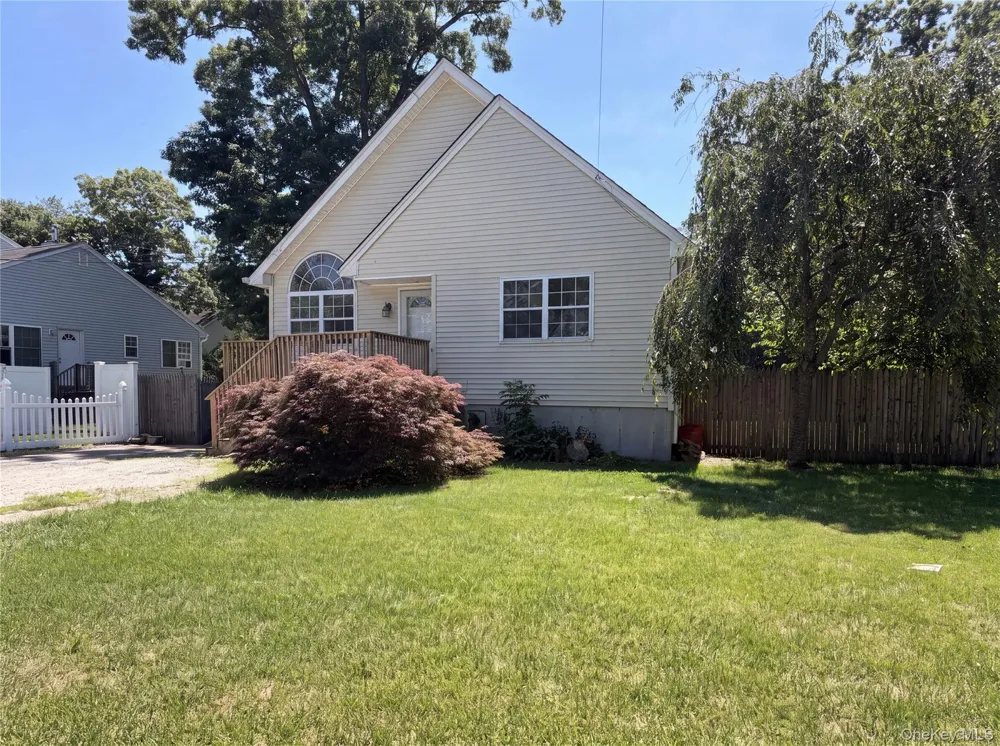 166 Moriches Avenue Mastic, NY 11950