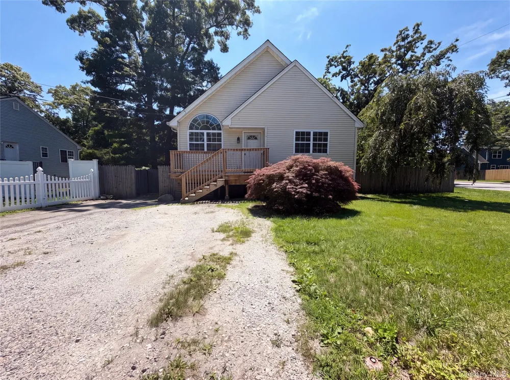 166 Moriches Avenue Mastic, NY 11950