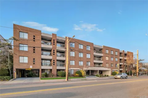 376 Central Avenue #2N