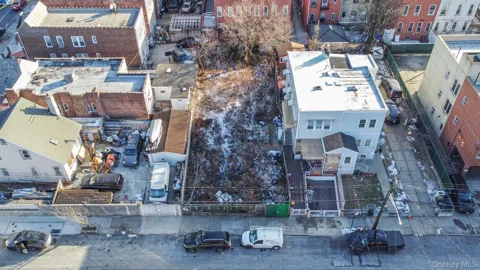 175 E 55th Street