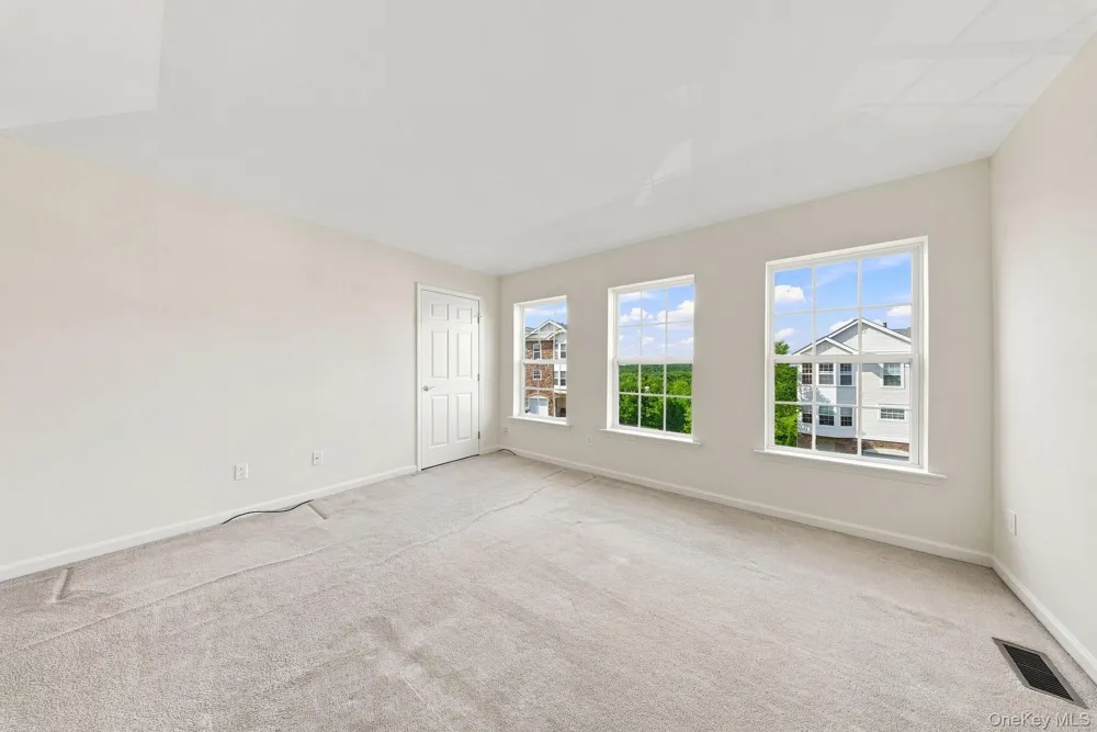 227 Orleans Road #14-6 Newburgh, NY 12550