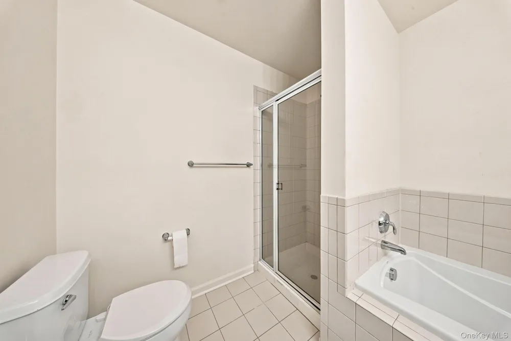 227 Orleans Road #14-6 Newburgh, NY 12550