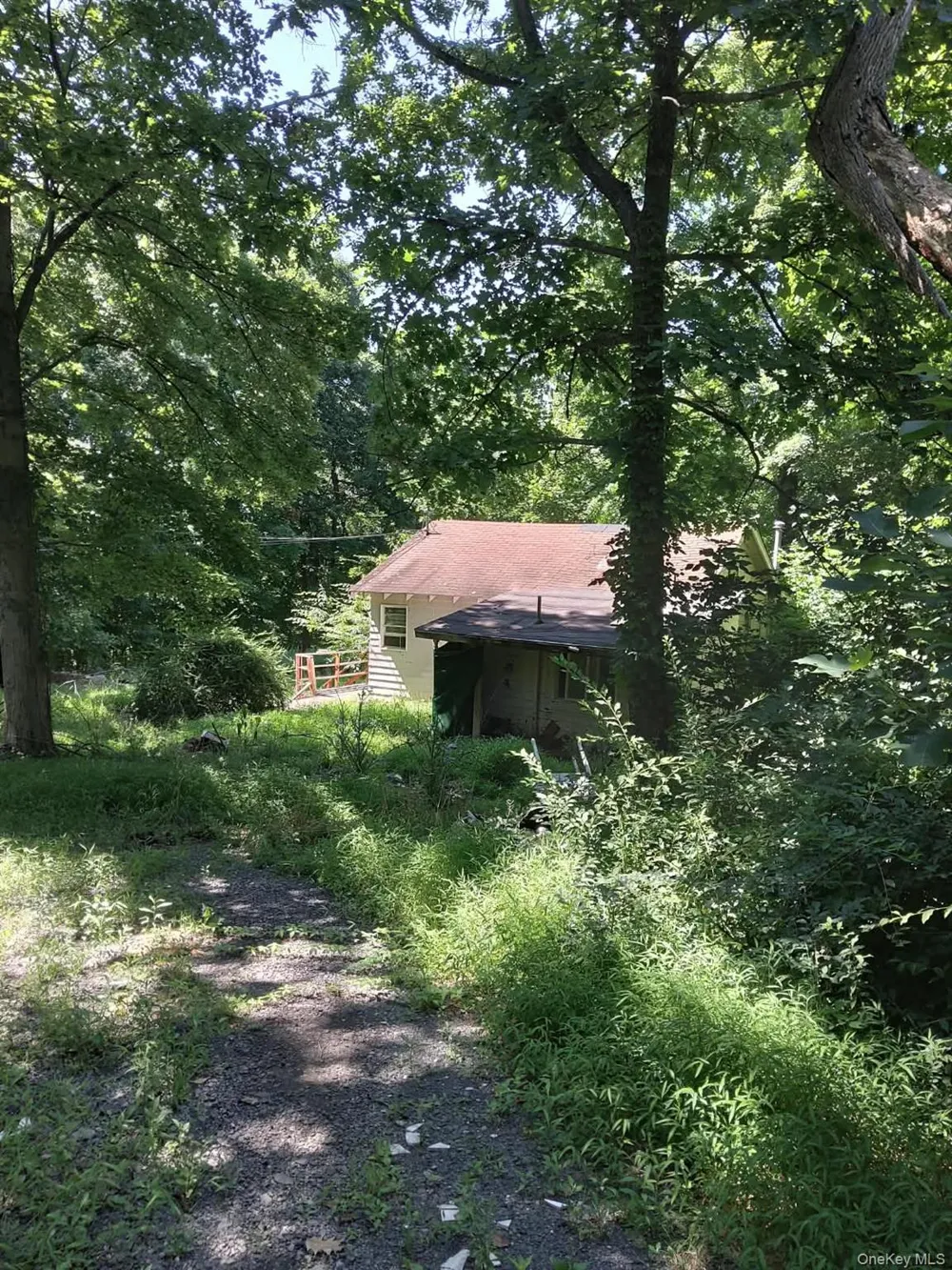 90 Arcadian Trail Blooming Grove, NY 10950