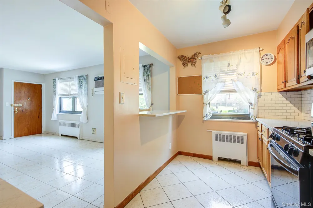 17-04 160th Street #LOWER Whitestone, NY 11357