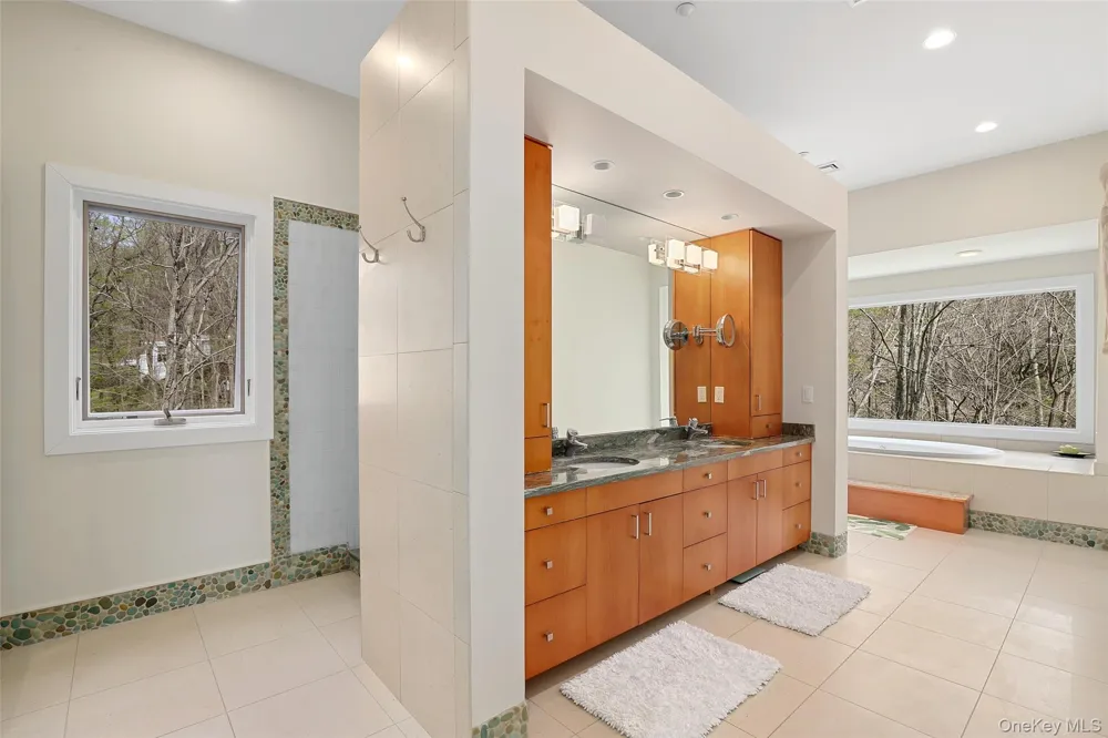 17 Fox Run Road Pound Ridge, NY 10576