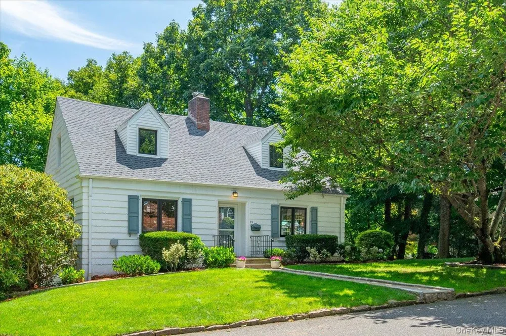 55 Argyle Road Scarsdale, NY 10583