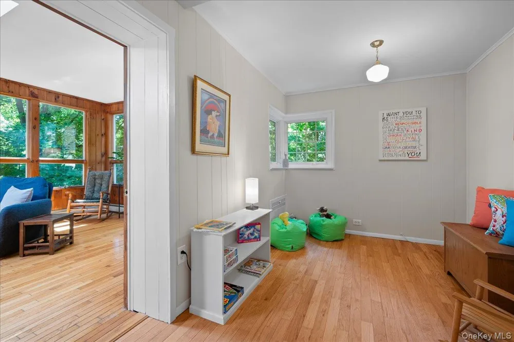 55 Argyle Road Scarsdale, NY 10583