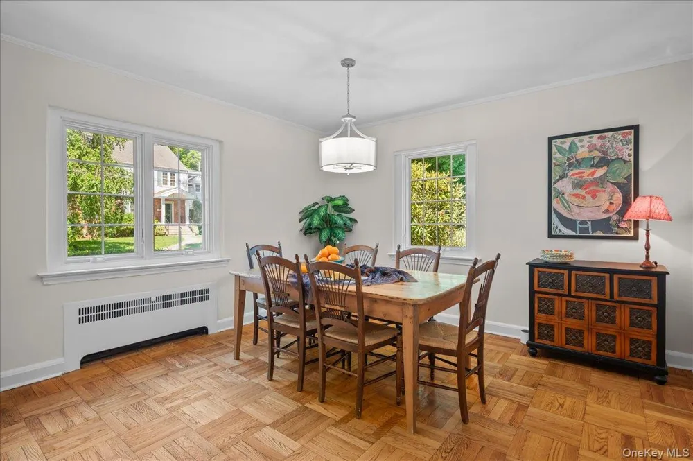 55 Argyle Road Scarsdale, NY 10583