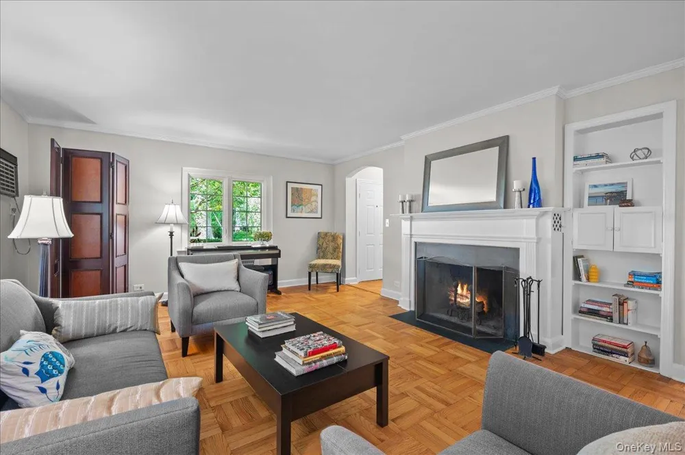 55 Argyle Road Scarsdale, NY 10583