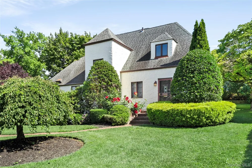 21420 26th Avenue Bayside, NY 11360