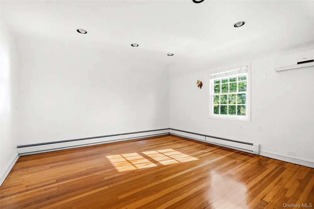 21420 26th Avenue Bayside, NY 11360
