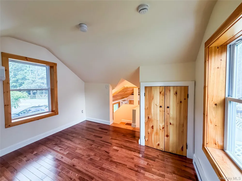 449 Quaker Lane #COTTAGE Hyde Park, NY 12538
