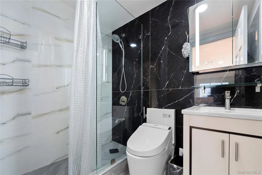 43-18 Main Street #12A Flushing, NY 11355