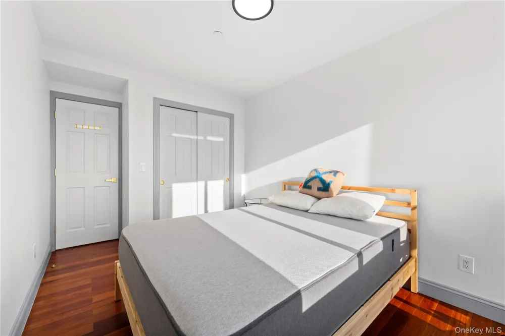 43-18 Main Street #12A Flushing, NY 11355
