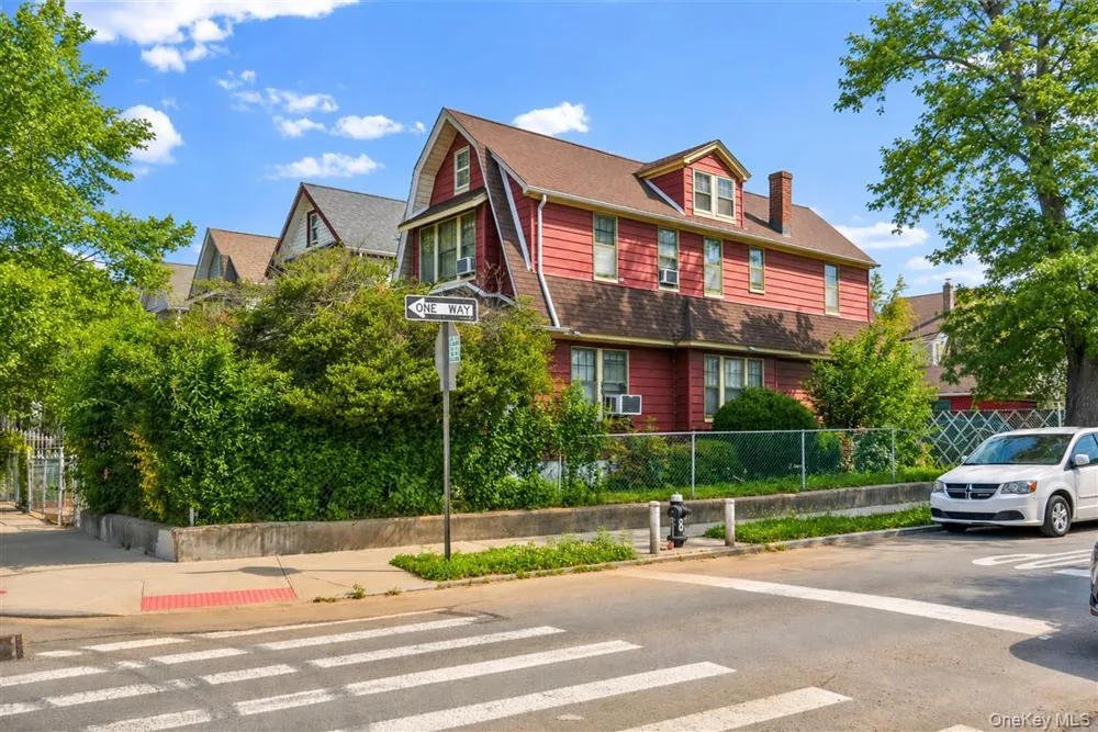 88-49 185th Street Hollis, NY 11423
