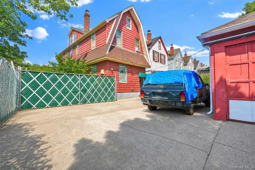88-49 185th Street Hollis, NY 11423