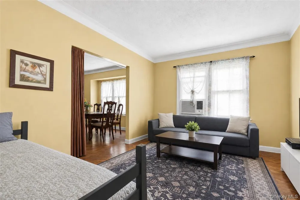 88-49 185th Street Hollis, NY 11423