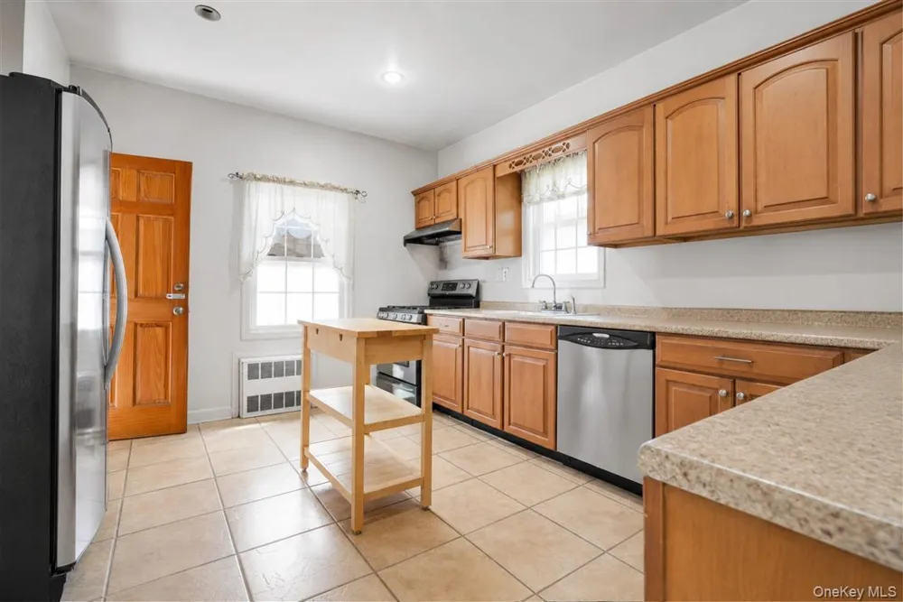 88-49 185th Street Hollis, NY 11423