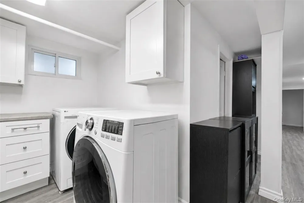 88-49 185th Street Hollis, NY 11423