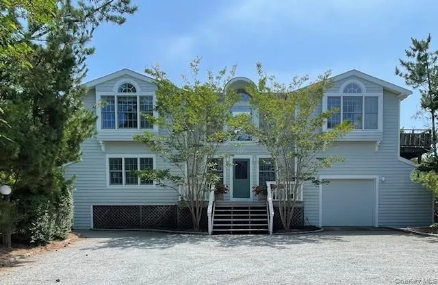 405 Dune Road Westhampton Beach, NY 11978