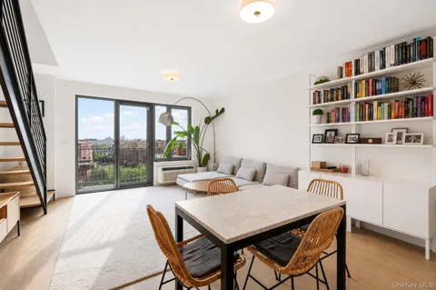 2128 Ocean Avenue #9D