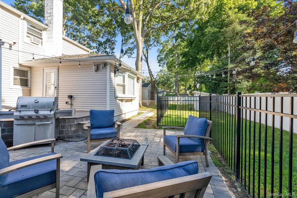 1992 Merrick Avenue Merrick, NY 11566
