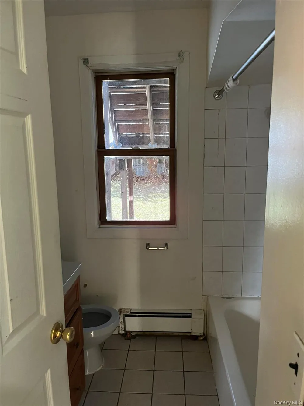 32 7th Avenue S Huntington Station, NY 11746