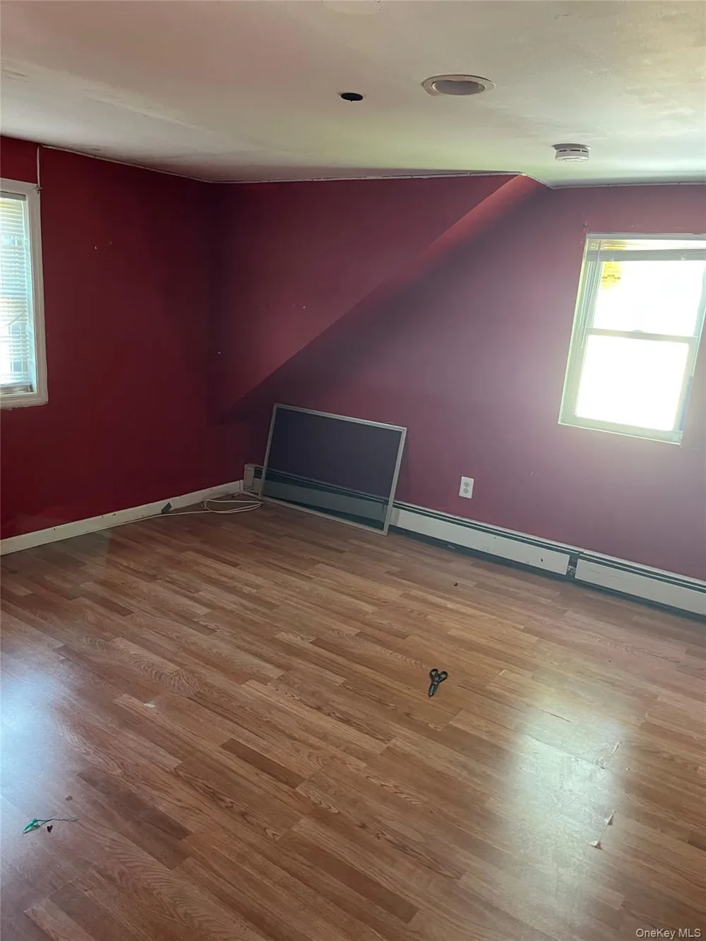 32 7th Avenue S Huntington Station, NY 11746