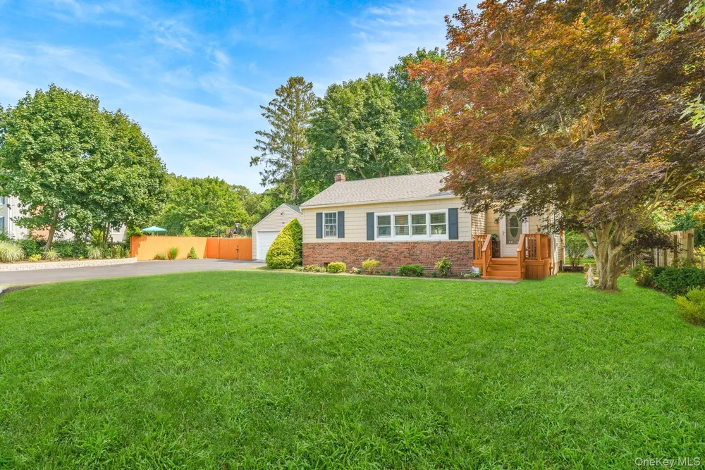 6 Hines Road Middle Island, NY 11953