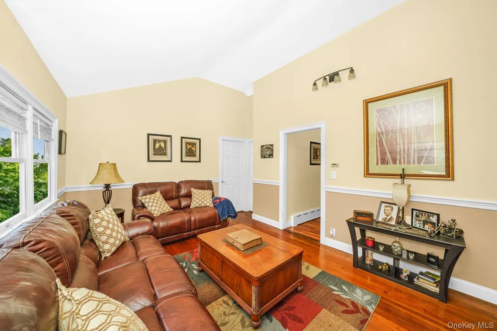 6 Hines Road Middle Island, NY 11953