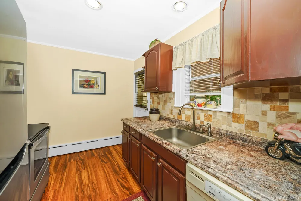 6 Hines Road Middle Island, NY 11953