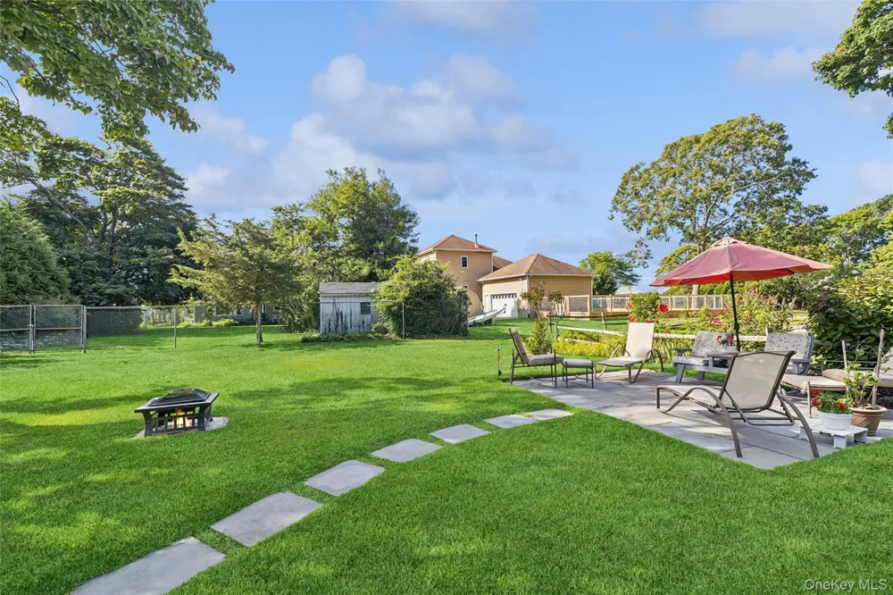 270 Opechee Avenue Southold, NY 11971