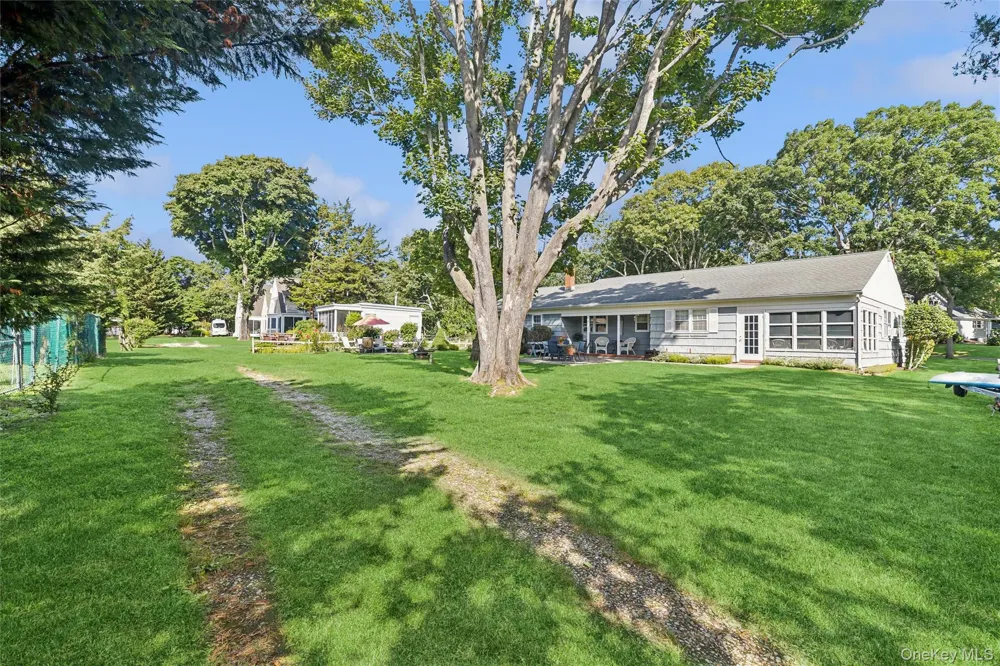 270 Opechee Avenue Southold, NY 11971