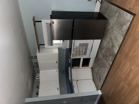 14 Locust Street
