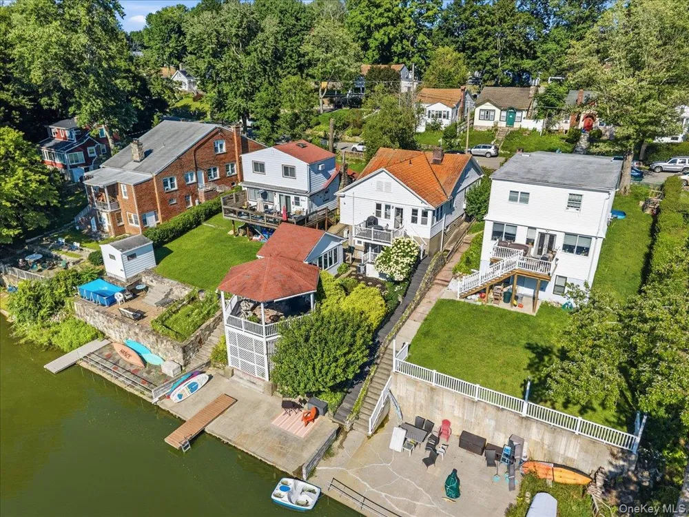 65 Lake Drive Lake Peekskill, NY 10537